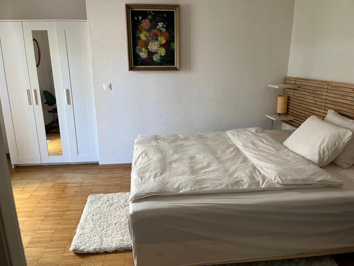 Grande Chambre Avec Salle De Bains Privative Lausanne Exterior photo