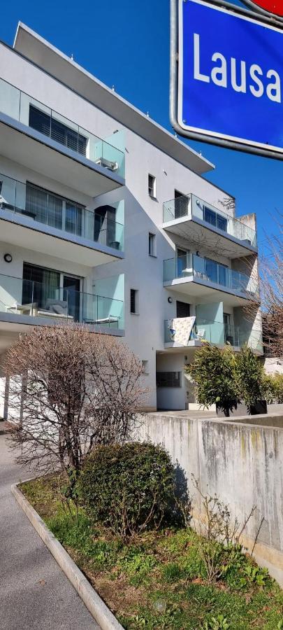 Grande Chambre Avec Salle De Bains Privative Lausanne Exterior photo